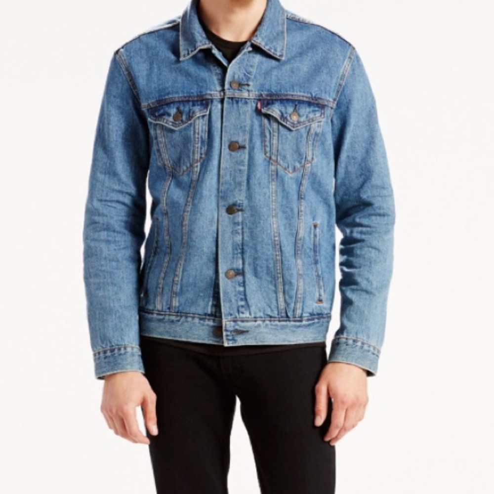 Levi Strauss signature light wash denim jacket